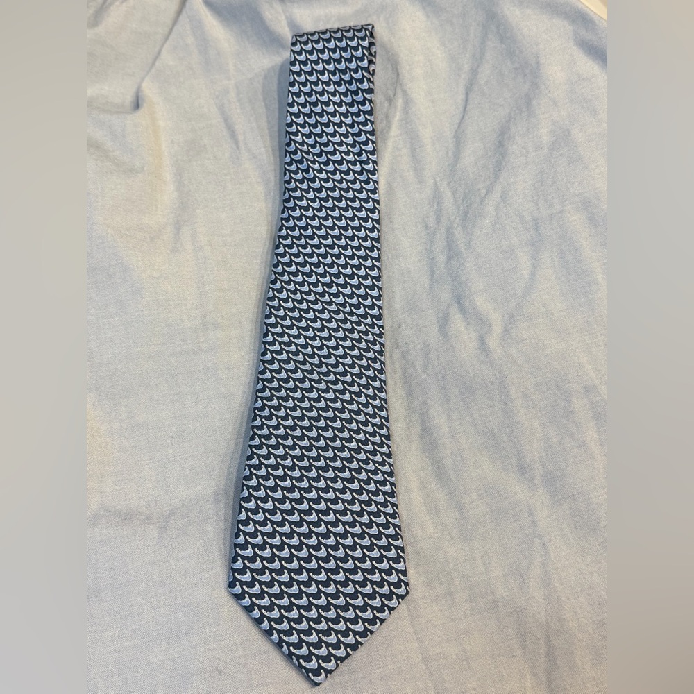 Classic Boy’s Vineyard Vines Custom Collection Silk Necktie.